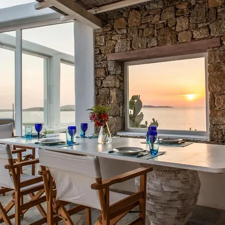 Melenia Aleomandra Mykonos *